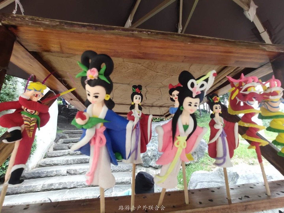 GmY-4akrLqVbeIKioshSdyVzUvHzuOPQJ5WfXeXJgm4_RdsGkW7mitOAiEr3631w