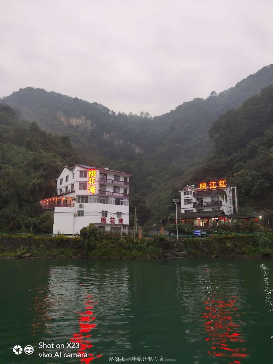 N2yt-H6UYs8onSEcnAzMbSKutqbycfg_PZ4Y1T76bvlLJImaakigaM7rfLoRvy9S