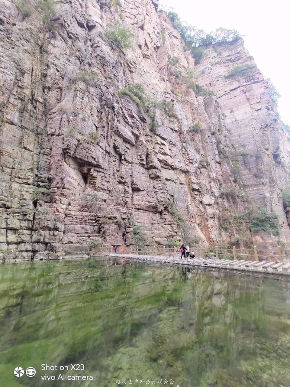 FmRmt-8tGb9OVyju_InyMUjDbke3DjZ3rkn2SHxutPXYEeSAIryI6f1gg6sJVNnE