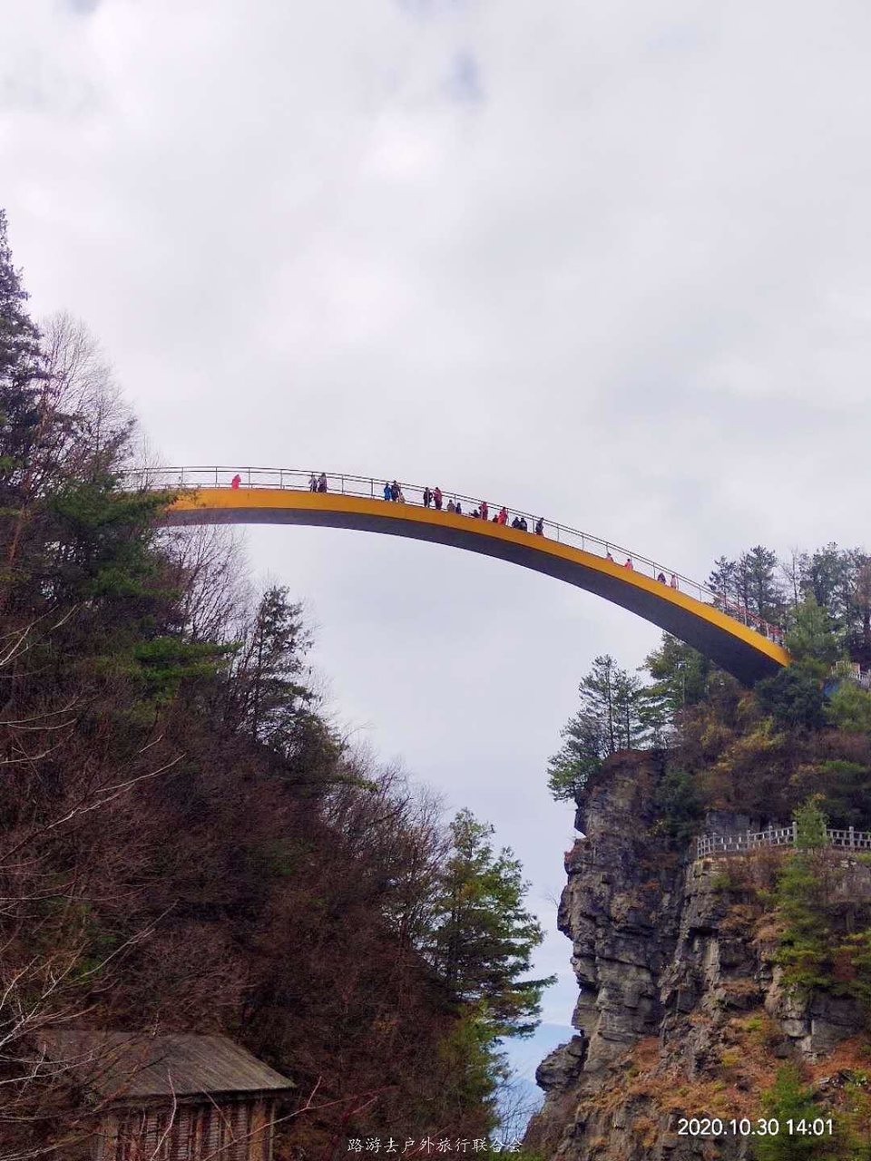 EmZBj-aLy9xor72lg-t8EtFTOTOvYDUnPo005p0KweWZjdH03K5VTKEbXWK6_5c4