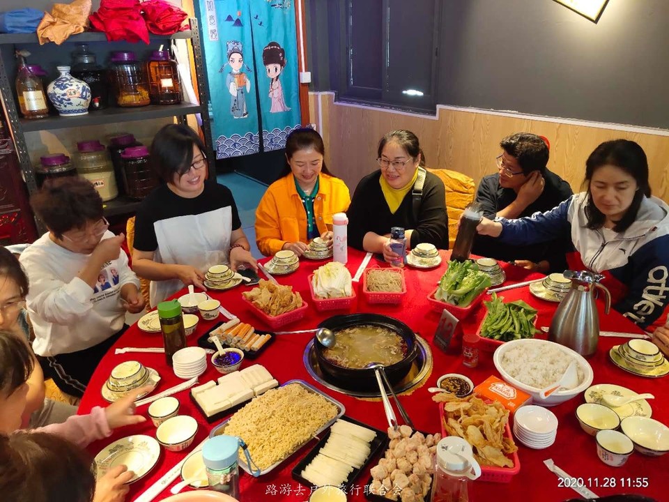 ZHiE-ubomKeZjkQlhNijey13QAmliUqXrbF8GeZsZm-P2ISqDA-a2v_Oy1NVURPW