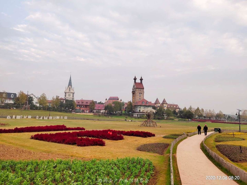 tqrVUoyq_wul8VNFxDst417i6l3uUGYI8FloXY4Fvh8rCnftxyYvsfNZgoo3WXFc