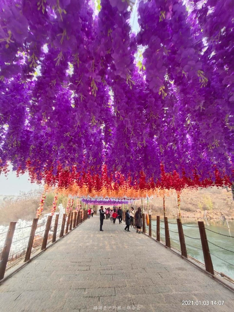 d3ioGBIm-ZPlFdnN_hqJ6GShAUeFpHlOfhO_sVkNvs428KpFo6VKTXybVDDB52OG