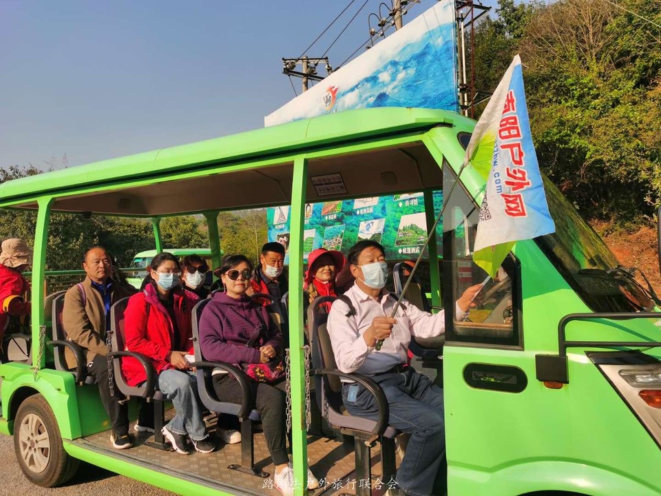 uyheZY9q6DdqvHlmUxKC2WXijAxtAxtJ4aHXIu1NYgaz1VR0PToSMGPhXImt8t_Z