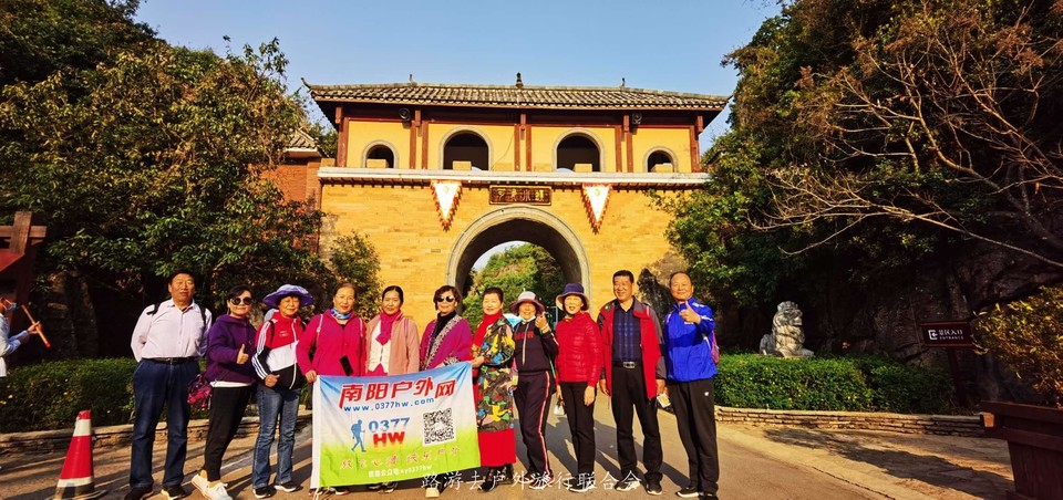 E8_NSt7zGZz4M3kp9dhVeGNTfXIplPrmCb-w4vhBVgCZWfJ32-Tc_pVGsaBTLDCq