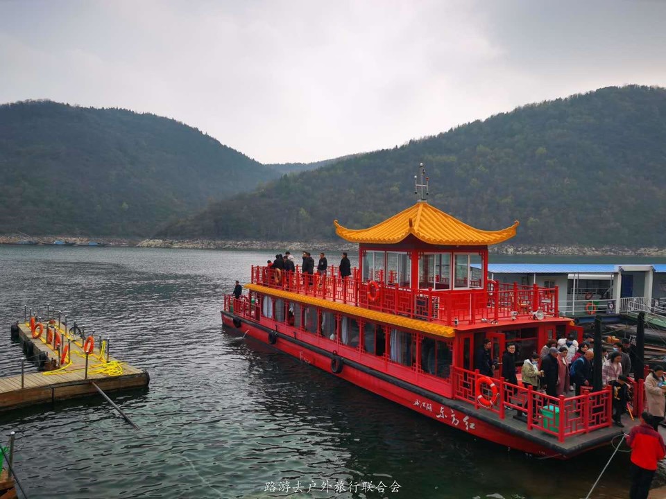 CUmgzewFA_LfuAAMhFKeaaEykYXdnZ_qJCa9ak7VMvppaYOtR0z0I3ai6FCq70iv