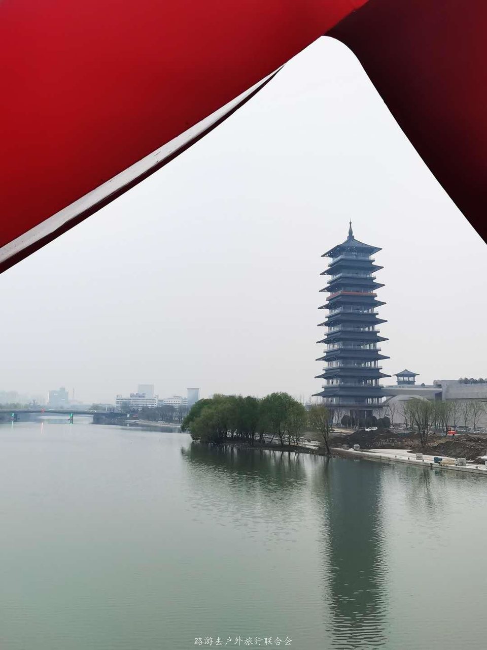 LCdkLx6VbOVc1kC_b1InyZ2cVcRiHn2mfSoWZBhTU8sgXY5uQTqokpaEFczScJi-