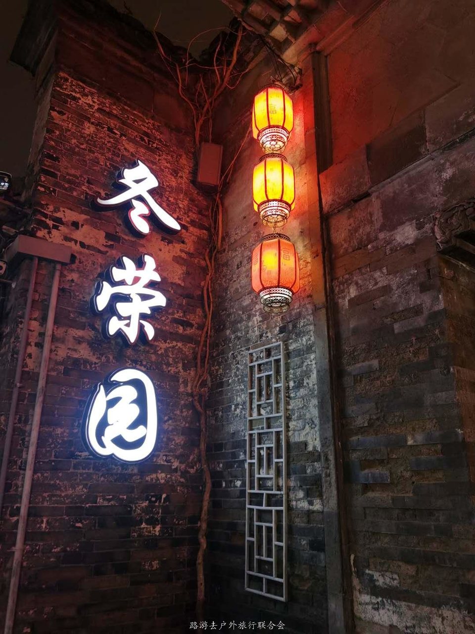 FglqOz6C_ki7ex1PjAouVZWbxs5LlavbUelINRtums76UWJeETZGCvn8zr-8CeAs