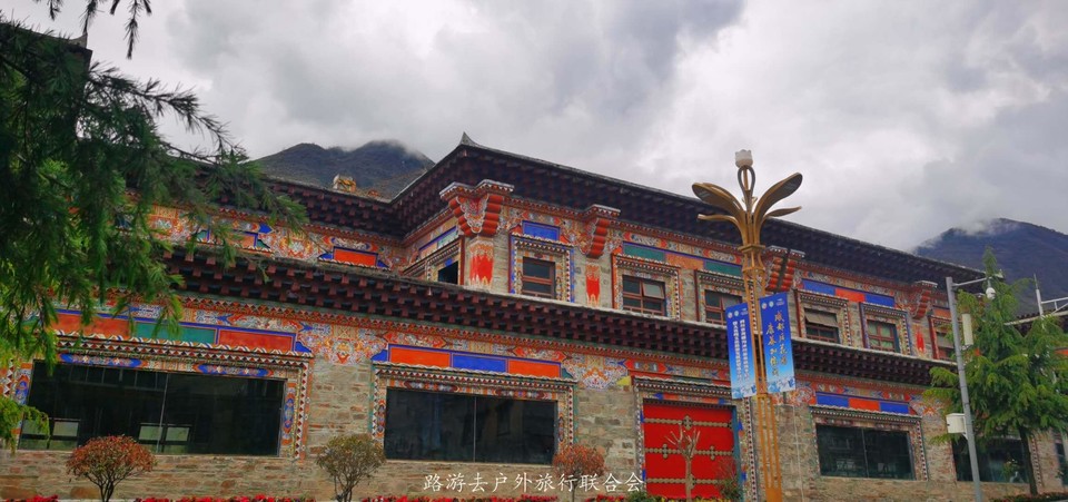 7P6ZOZYzaEyQ2oyclS_Y9jQRSYaLDZLynIiOkjMlTdJb_izCHsisfkEVbz7EZdsr