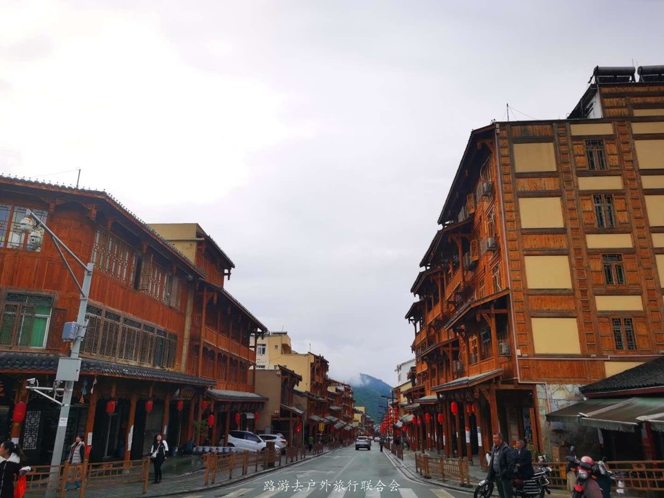 OBuwSCrNkkWO7h8QN946-uVrtRlfVctXXUbIusZZUyakRewBuqM4H29hcEXUYmWk