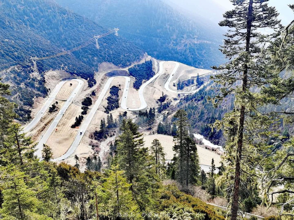 5aL6pE_7SRXaZyJEKLZeYt31_CHv4IloOdXo8HVXjYvrc8WON6BqxFvVYAtccKQy