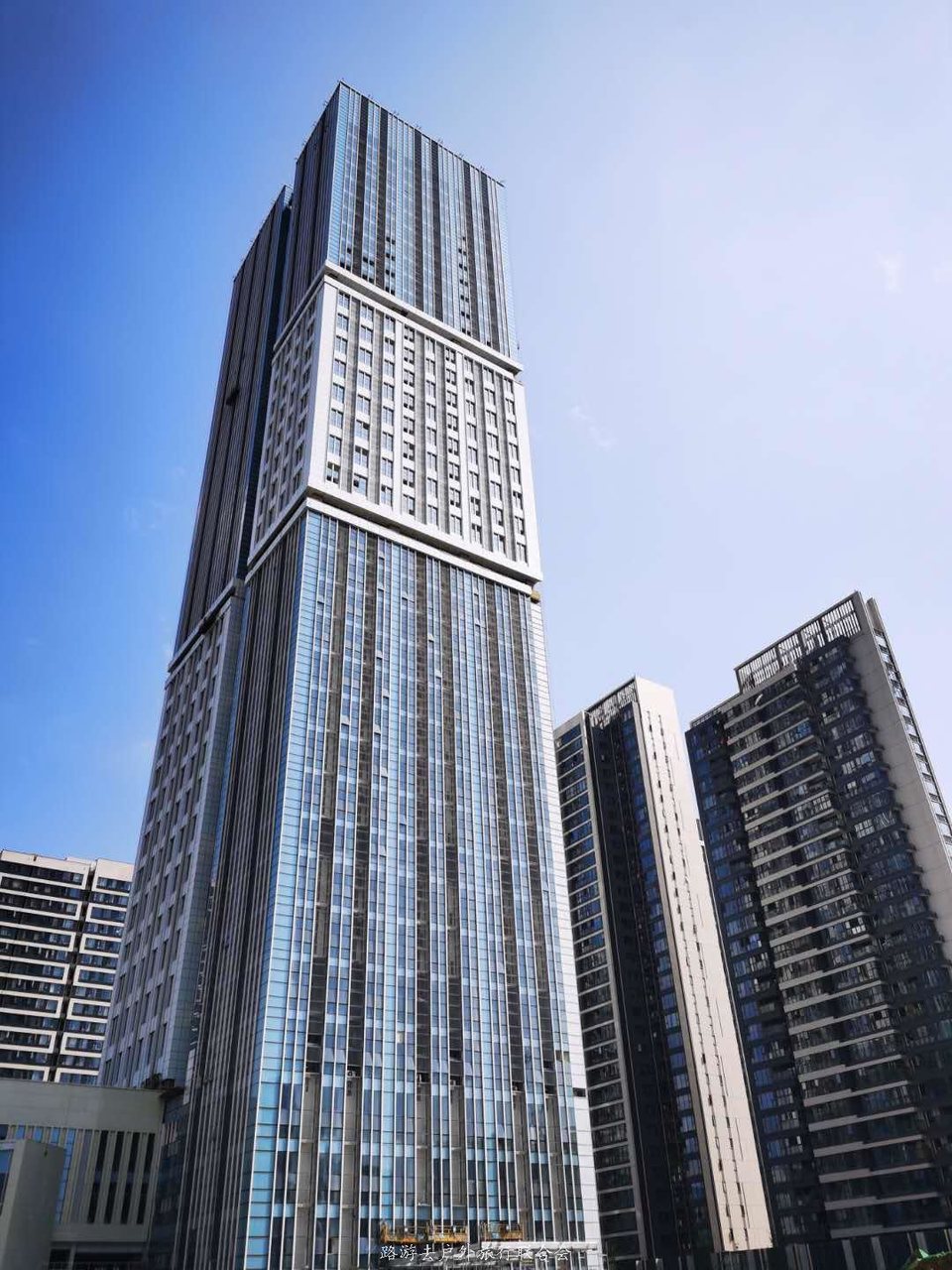 g5vp6mc4JzJ4HbNt5cx9GWoAp5z_rE-b2pH7A4zbzJe8JRpyQScxvAtUWknM9kpc