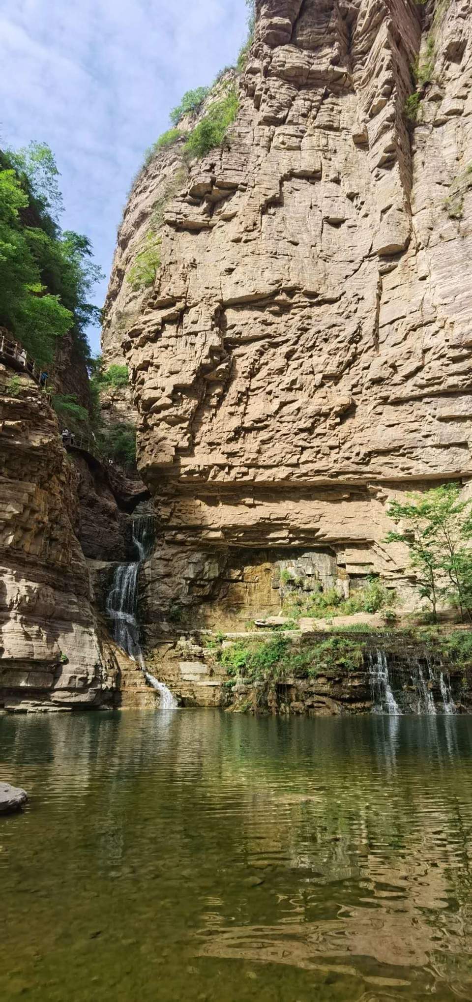 1-TCWWGJl8ZIVRF_72I-mr-Uc8C1QmJmKM3yy21QSXniCzJnnSbghUcV433map7h