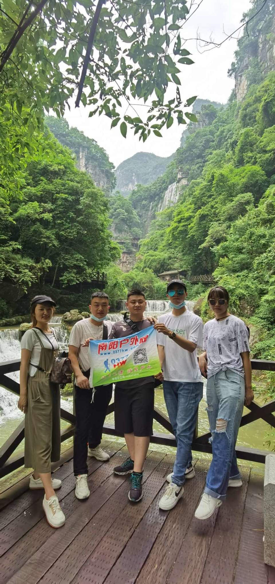 k7QZ1DZPO_s8Zd_gy9yWQXo9JcM7ot2trez6OH-Ic9yKOV3-0AN0HoHxGWoXmHso