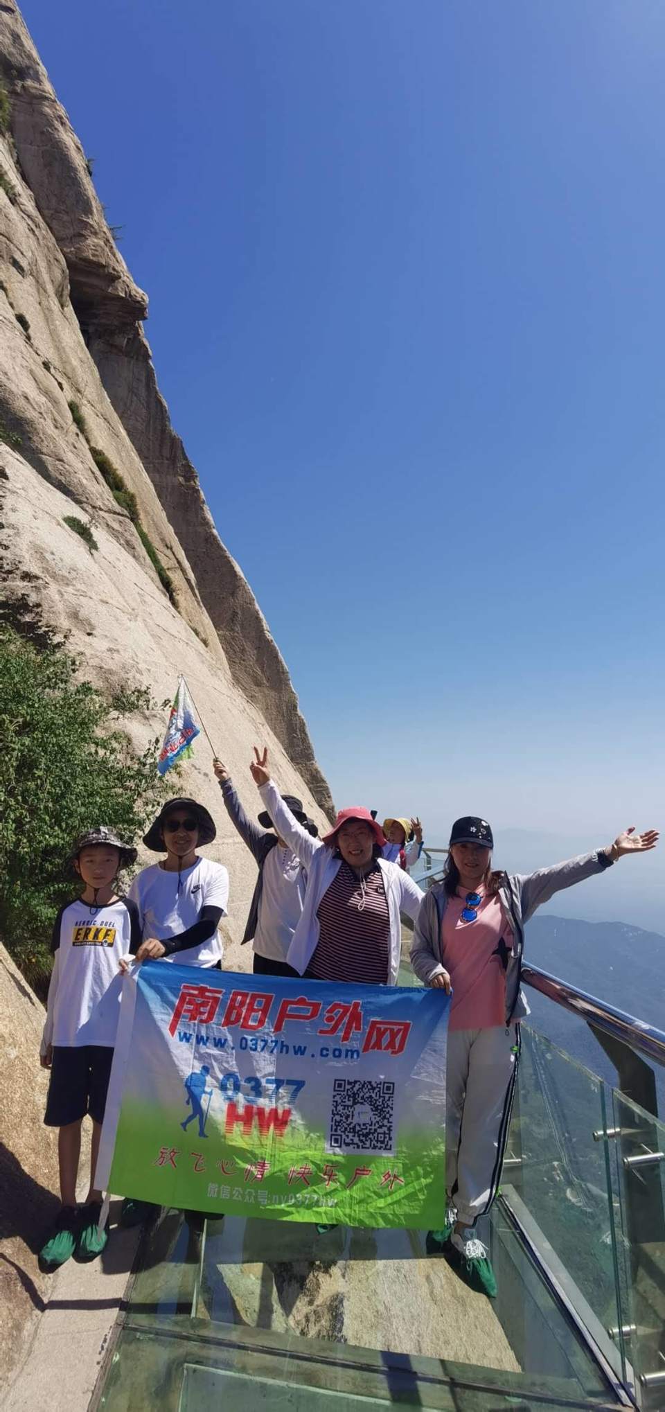 1MS71mdzaF4jKavkQl-AawHynQwickqiHWZGjwJfAHY2ckbzwbuWZps5EcFTy84u