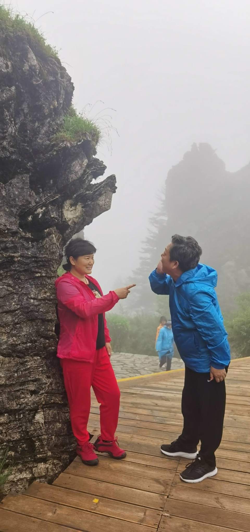 l3pwE7awCV3NKRoMXuTxCYy3eylq6gkpSCmoWkXh5QouWs_KovlQ2S6V2PFEB06R