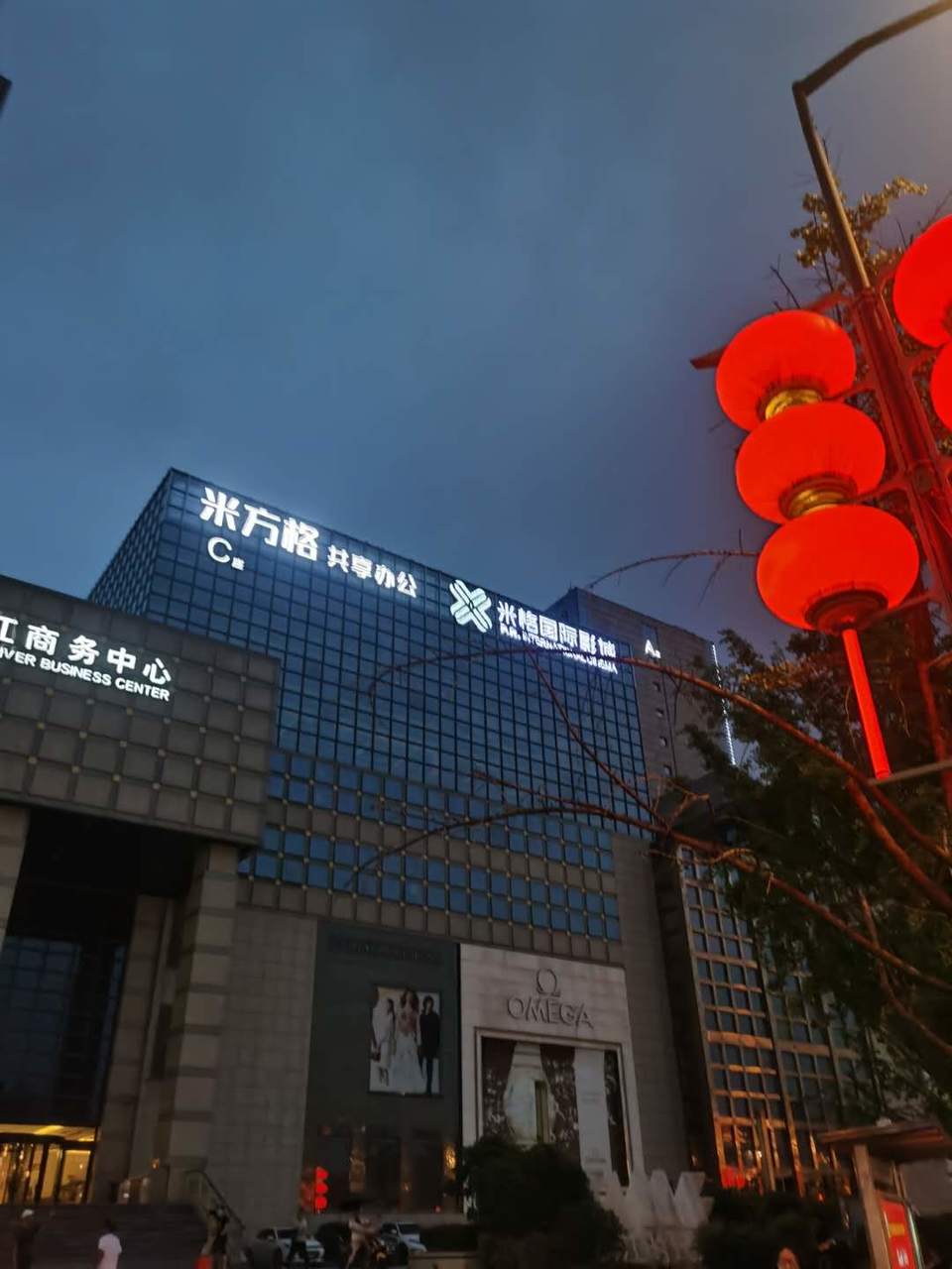 UzLM_f5g_3VAlPaBTvq7qAZ3_vlcdPQzEzvW2AGAa3Kx2mjdxuipn1JenYiJfl8Z