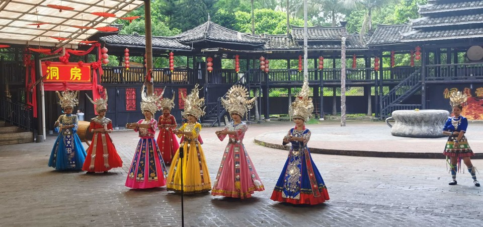 RsiC3WrRYgchuaC4l8l-yuFhwGjyxCjsbA4lFnK8h_2m5VdCTbcq-QRGOlNjrh0U