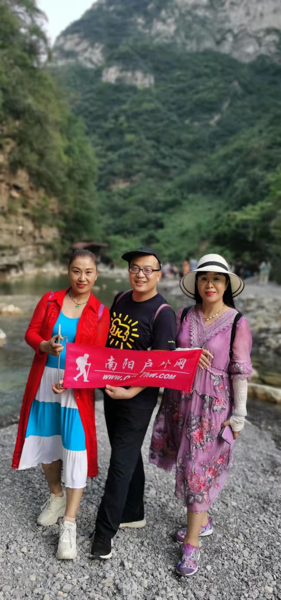 MXRYkip4IWTq8qn7nerWZ32RKDJX8ihbCCN6dmbxotJv_ZMyZUhBbEykZaarhF-1