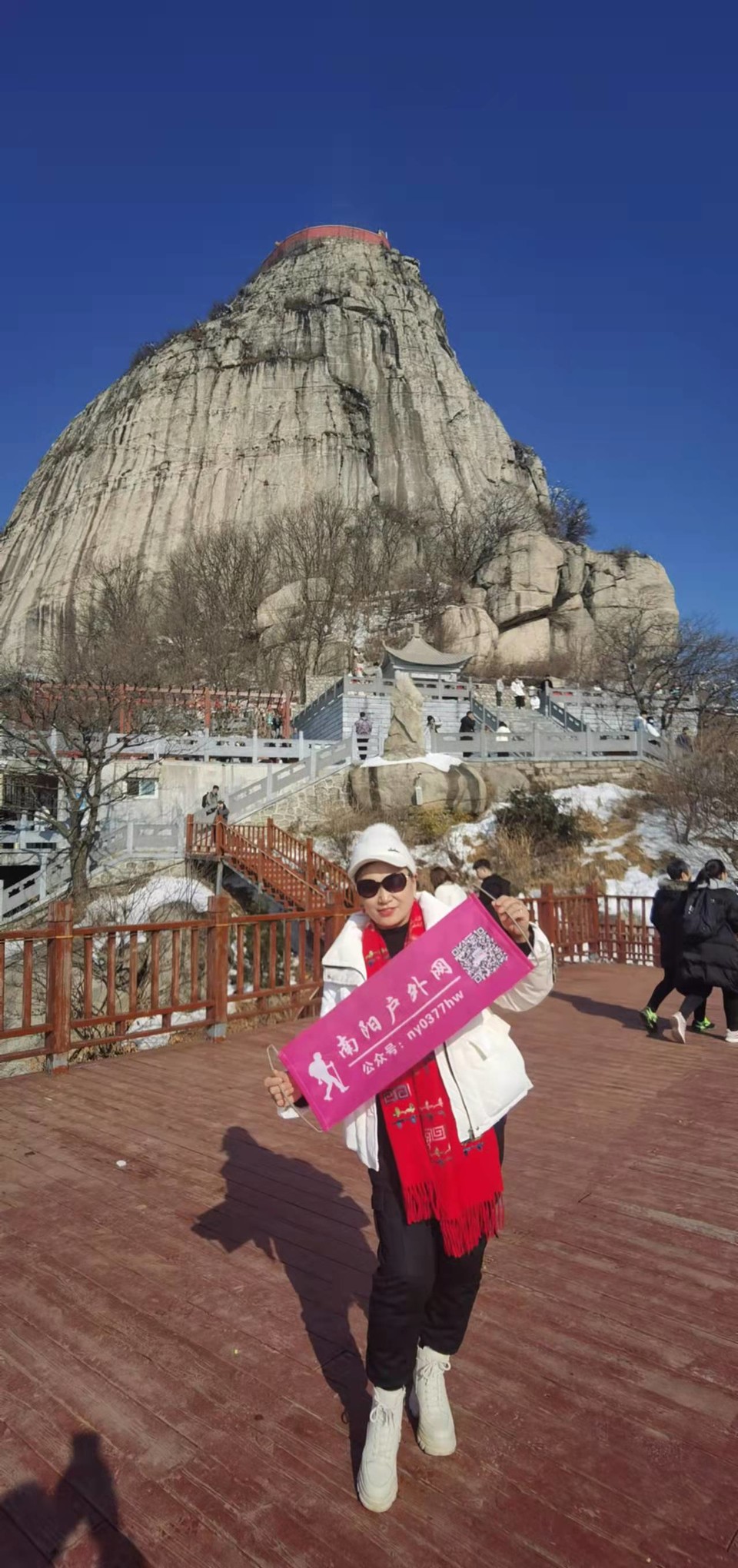 sQ1T2rZT2_PNAtWLPe-1Zjh1rzJCsykVcshq_DrabrnZsenZ_hysxLDX21dJpcgY