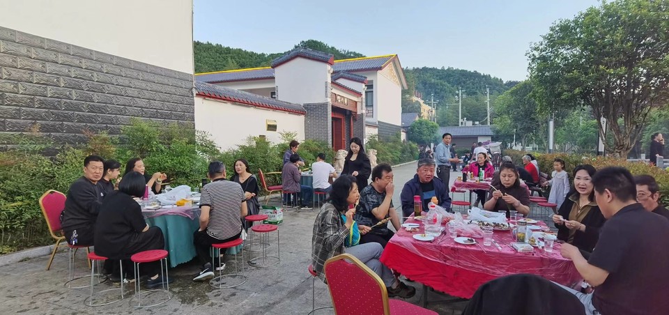 4QIdjmnY_aWNUqrQM795VlKNlaH6g17-pWilhsdEiozEkQ-pRU0J0tWdPt4Z8m0U