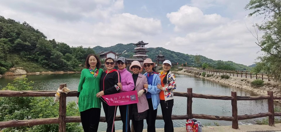 zdsueYNQq-z5h1DfFSOEuJBl_O_im00-kiuxNX_6BNiH8Fl14fzVtA8KnbSK_AXW