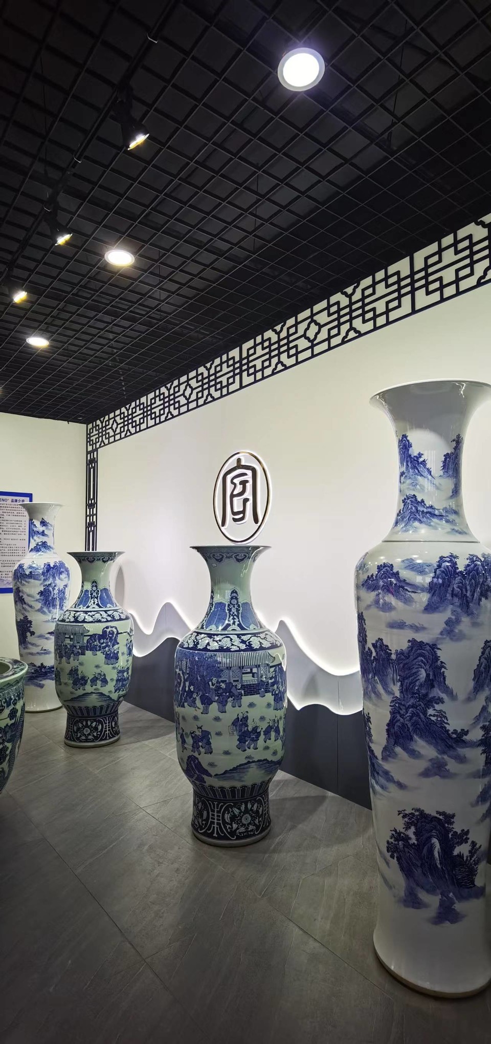 hnadIWB_zIWO9415gZu9MWL7lxj0pQguHh3FKppGKAcnA7-c5mzhcavqu0RY8JD8