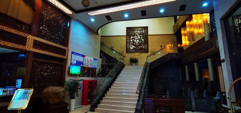 Amc_2ayxnKnmr7yBOnVhJKSL_s-doLJi14g3yyEygKEJcIiqIOGSansZomcxLmDr