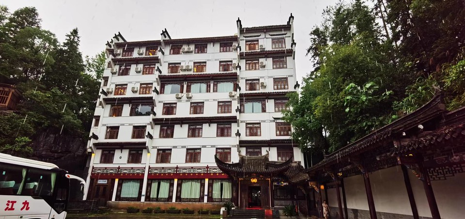 Amc_2ayxnKnmr7yBOnVhJPrfpFo-mj8g71OLMkG6nruH_Nj5UQZhTw4r8SdPnki-