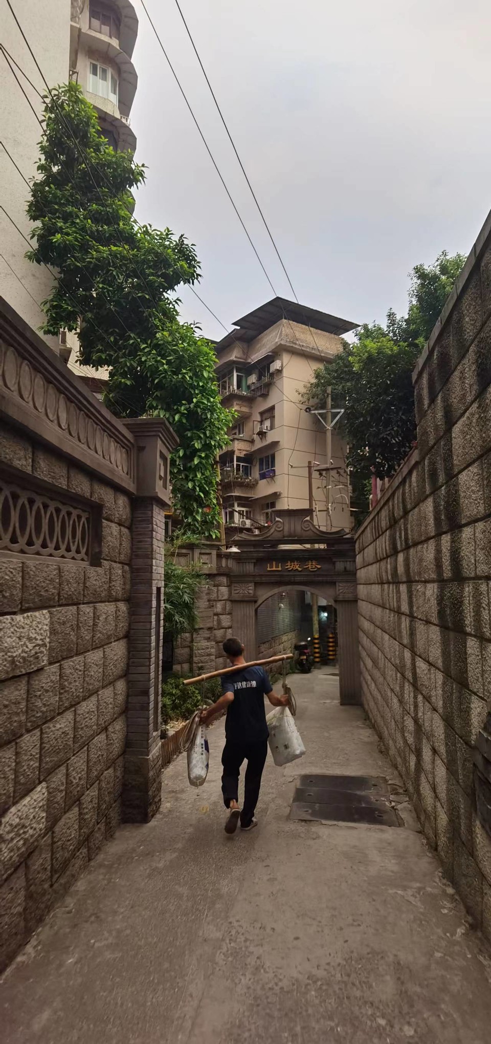 gPghT-VrNGMgUuKxmFk-YBJRxz-bxiYr0_wI2KSfx_znASLAWtmqgOWeE5MX-2tA