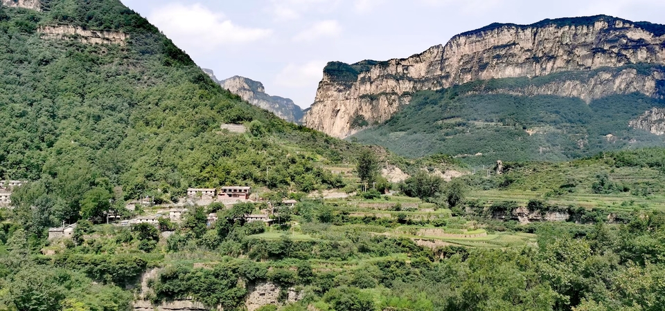 T-Y_ag4gPntsRGnOMP_CaFLfs3vFeEVzjtCEPiYf8xtVNHgDF3smH854YAuwPJOa