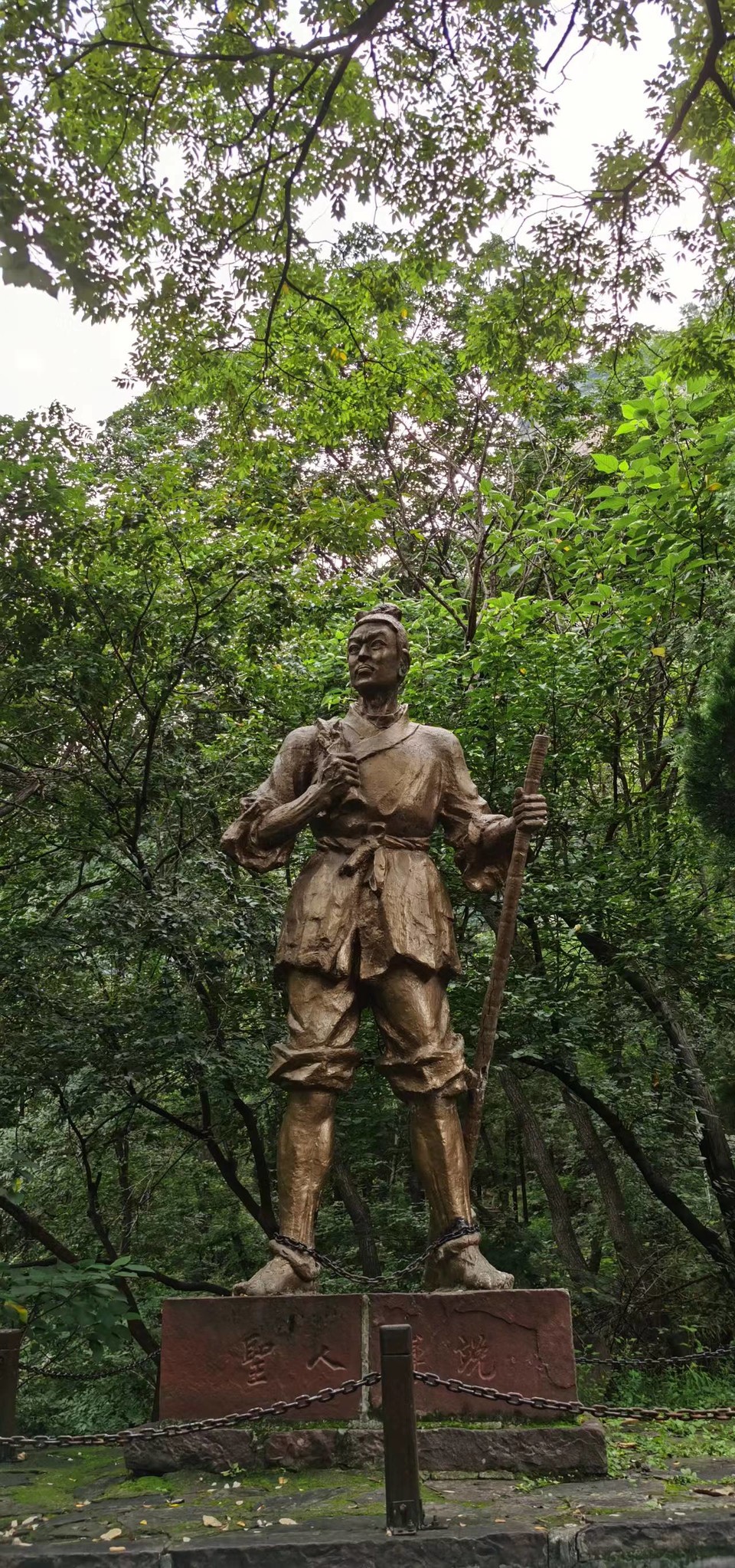 T-Y_ag4gPntsRGnOMP_CaFf6JZkiYem8tv1b_irtDXpSMe5S2dLkexj299YzJg1m