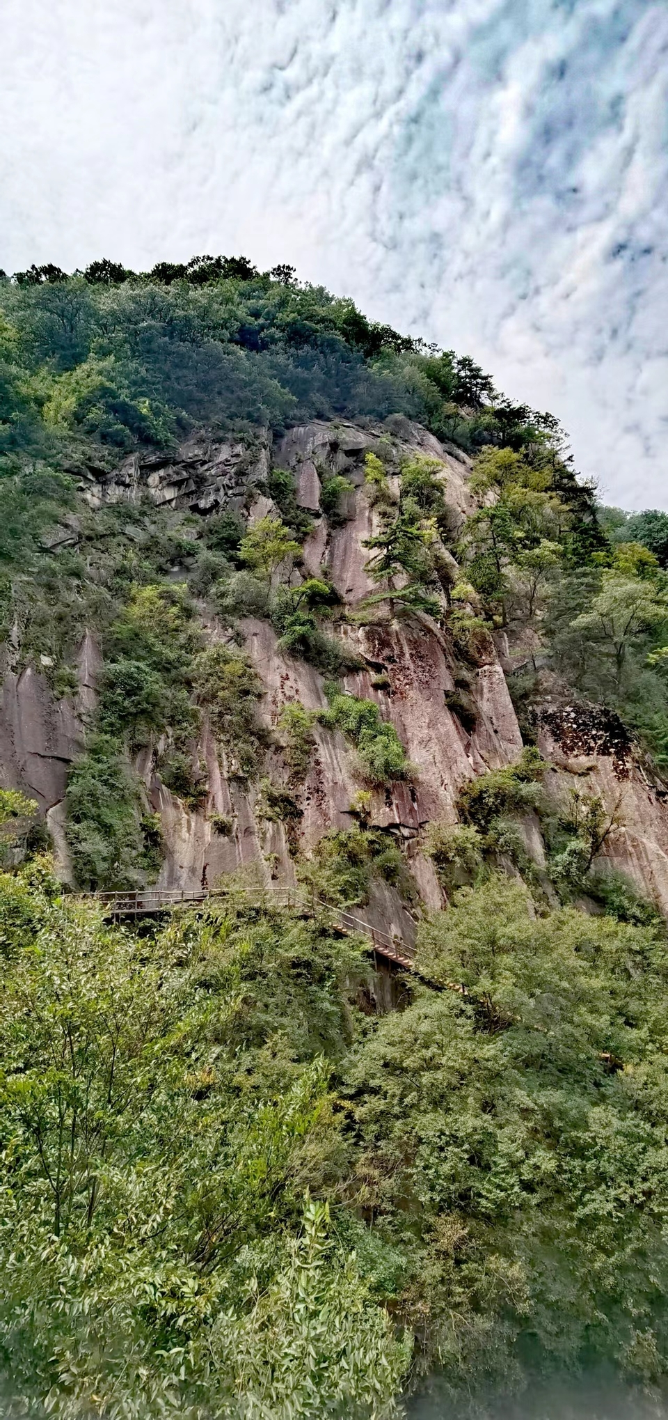 DyVp6aNriZ74a7srhauVK_2I8WLbBNqgzo1cmK6P82RAzJnZXR-jJFhFVGOUFpH4