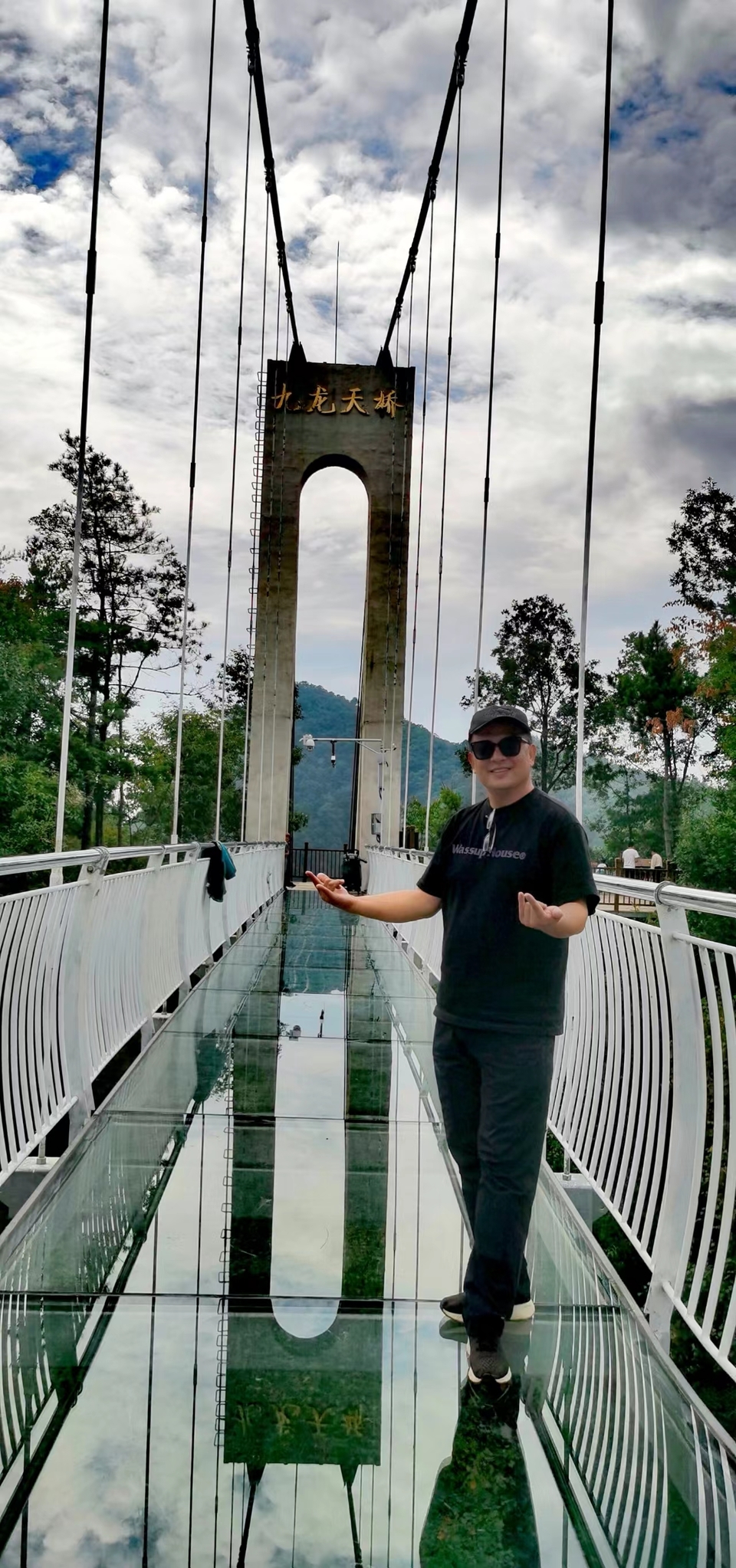 qe2wYel_F1CbE6oGOWWdAKQghAiOF0_4nTpuI_XNIITIXe477GNTXa8wZZt8wNBh