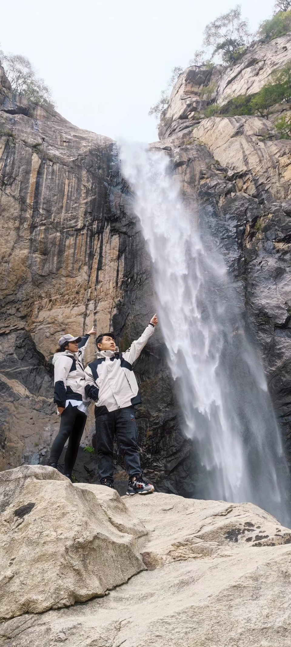 _Uf8tOXUs0lrHRAFyDsmWbeA5FMnuweAUvu_RSkBOHLJRsTofa4b3uCwAfxVn2Pc