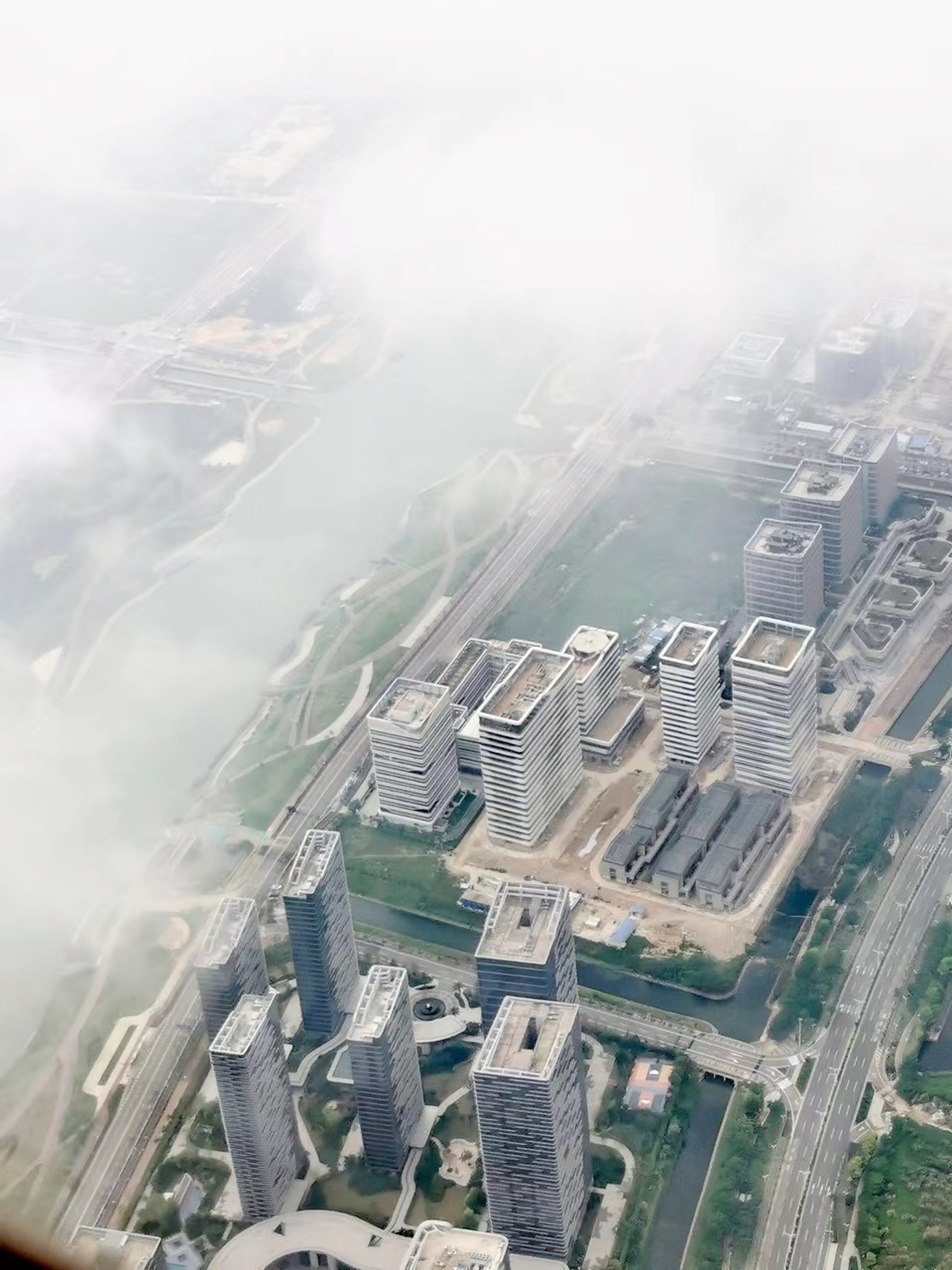 aMwmDeyghkB9lHqdrunVZi36x0V-1t2FFBb2UdpAHYmQJJIZPudIDcDEE-ITVHlu