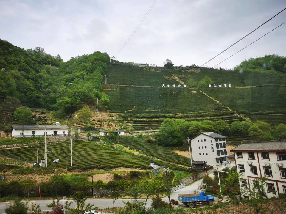 dLkqzDXEIKeXs8AXqbBe7F3V4PSFtB1ntN2pmJtM3OrnGnKV19Ey2Zv6eJY3HeOF