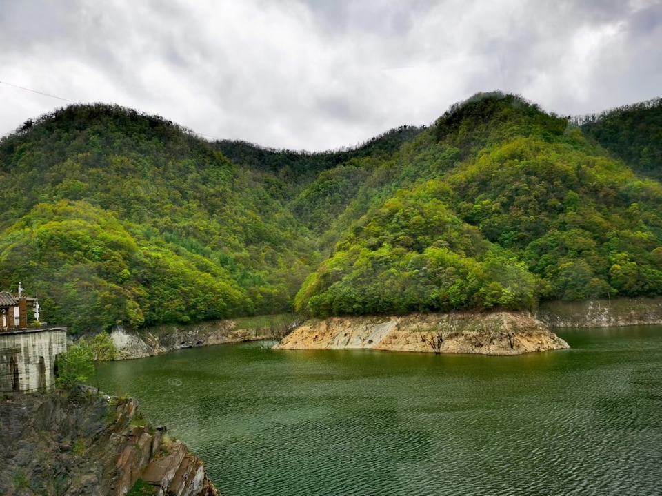 dLkqzDXEIKeXs8AXqbBe7PiChNIdkC6VyYDp30PwBLHDeGH0fH8TyKTQfCVVx1v8