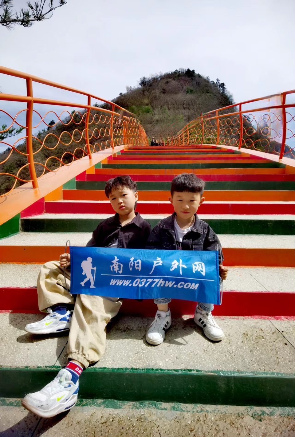 dLkqzDXEIKeXs8AXqbBe7KoMj8qHUe71QzidZizmP0aQ95GXJO-thlfISVFKBNvk