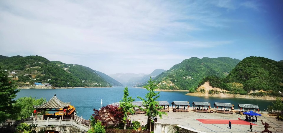 dLkqzDXEIKeXs8AXqbBe7C0ztMCbtRZBW1jUef5usflRck05Fd7oufCxoOgHiHYL