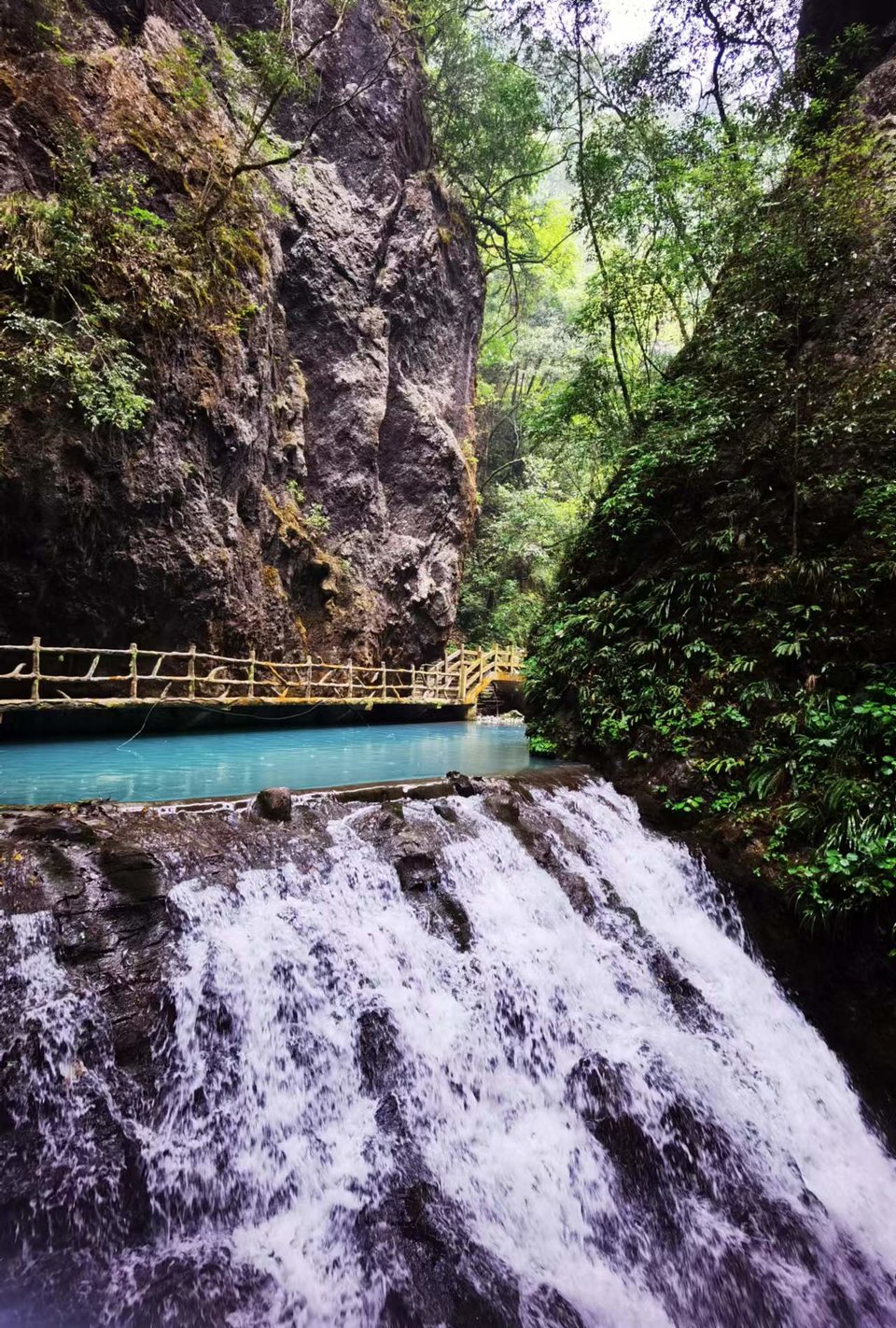 5I9JzBsd_S5ScIeQ_x_uooZ9jdDNbCg2ILKBhaa3b5MObvlsYXoK_F07KFnQBolb