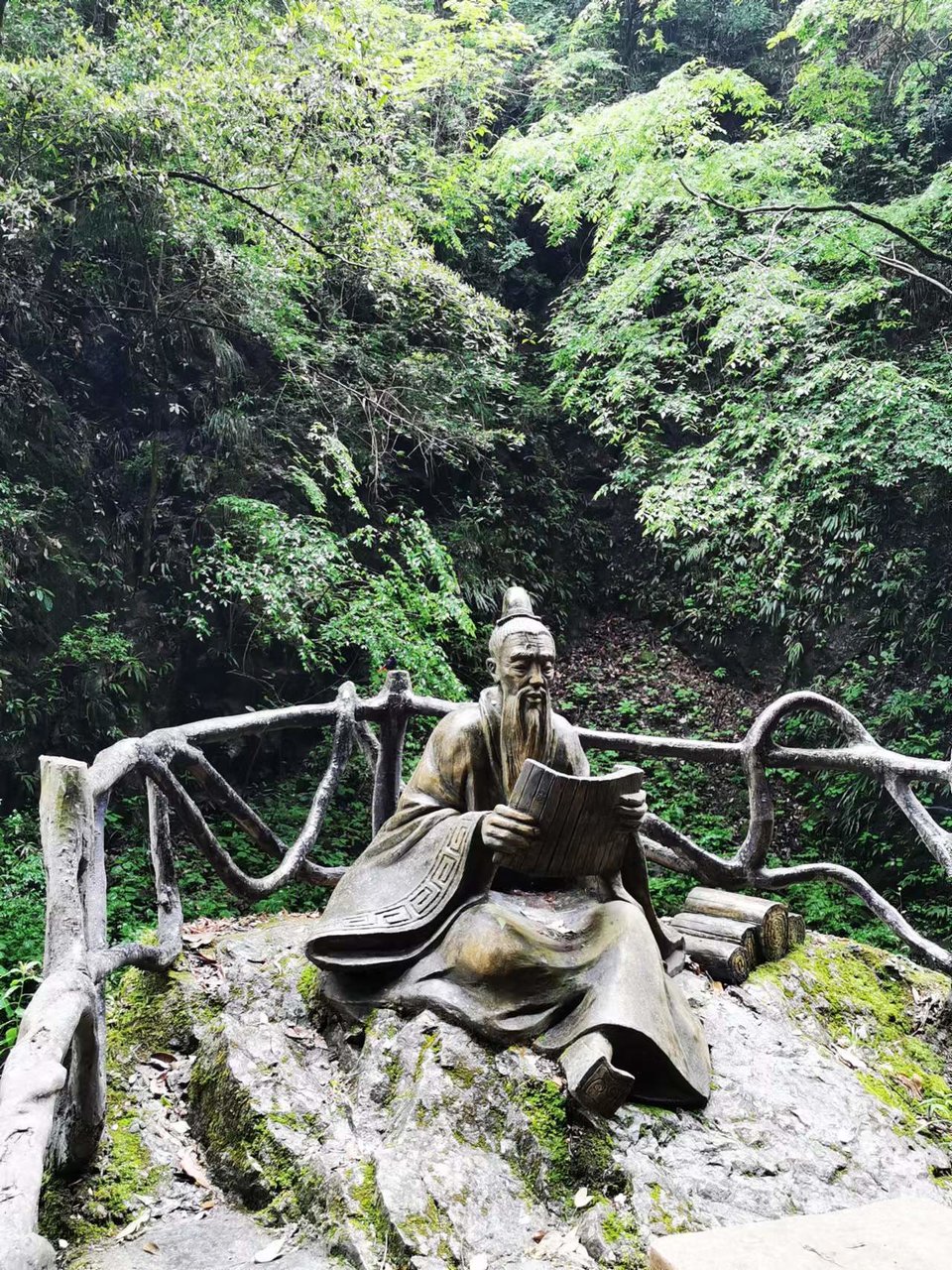 5I9JzBsd_S5ScIeQ_x_uogl7FZcHBzuovwO_Omer3jj1t1TSduAOoUuuUrDYlg6R