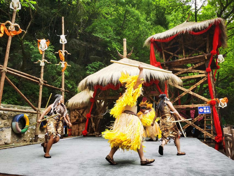 5I9JzBsd_S5ScIeQ_x_uoio-8zSViCs24OT2rbdZhRC8AvEsisnGEqImWiESM4oC