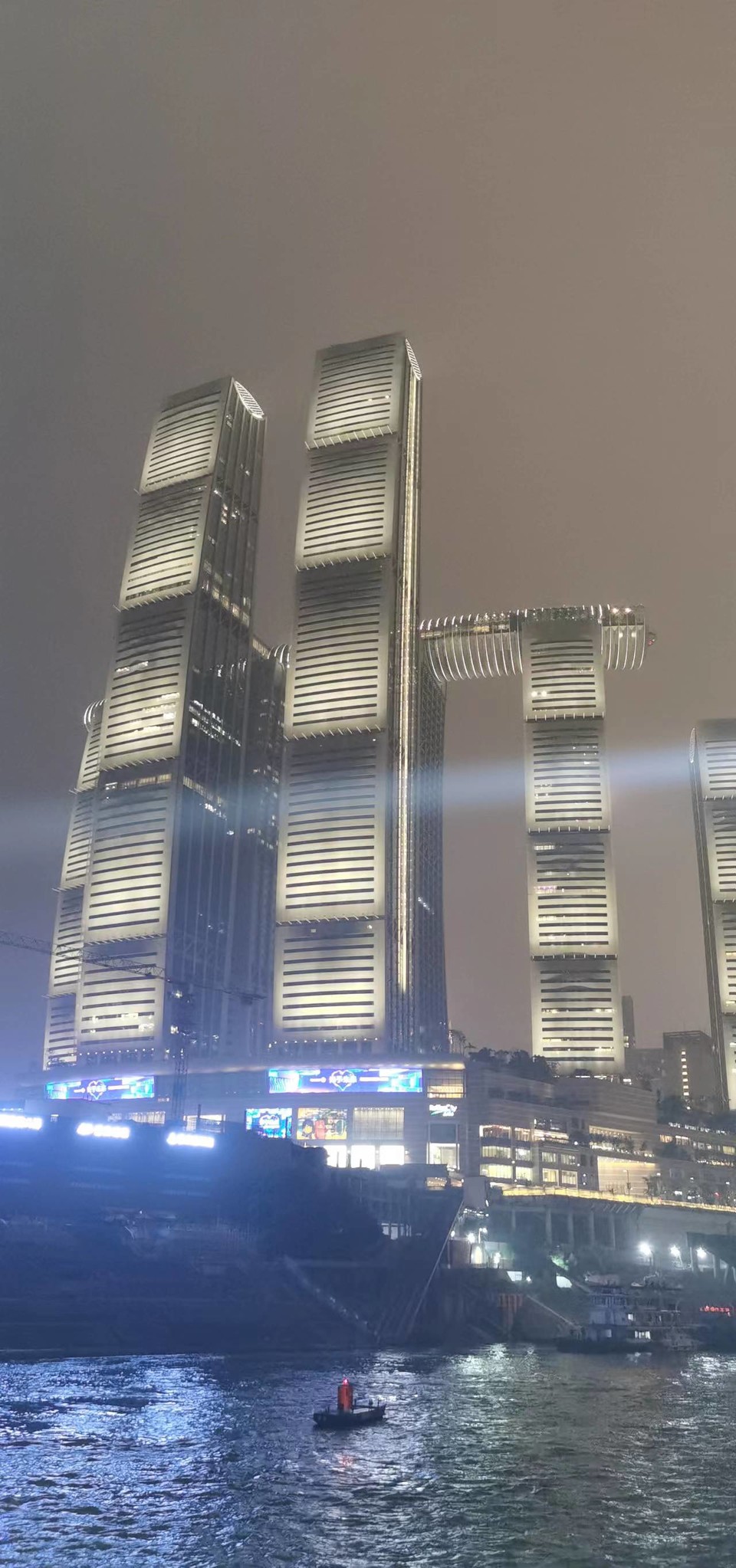 y_HBLGWEPPKiEY6JAdhDI7eZIfCe-j2xSo1JPrxGQA4_opHJd1_kArSa5GYR56hH