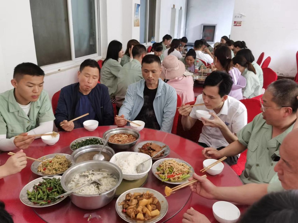 9GKAZMJIq2JLPvUjPE1PEhKC3dgSAeXucY_izm9PB8hiPO2h3YoHq0tbUqU2tXVv