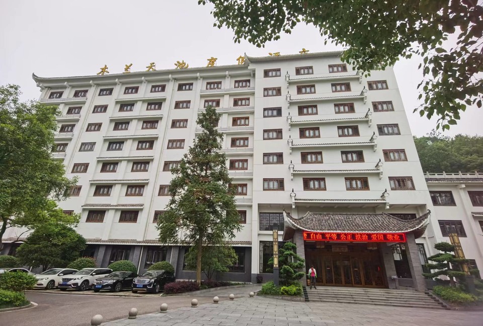 tsF5bHlgGLX6oOQwmlWLQH82pYGtaWOJIiW0uuY-J-lNOXBt_7yjqWZEDiHweNXA