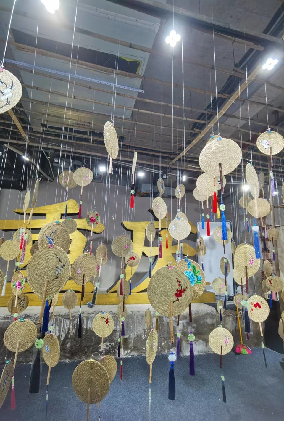 h9gC1rDp-TyIDqQeEvDM-BZFCLEj0Z8BxeqCXgm9vOe4dpm3F5lEKUAHozLdGVLO