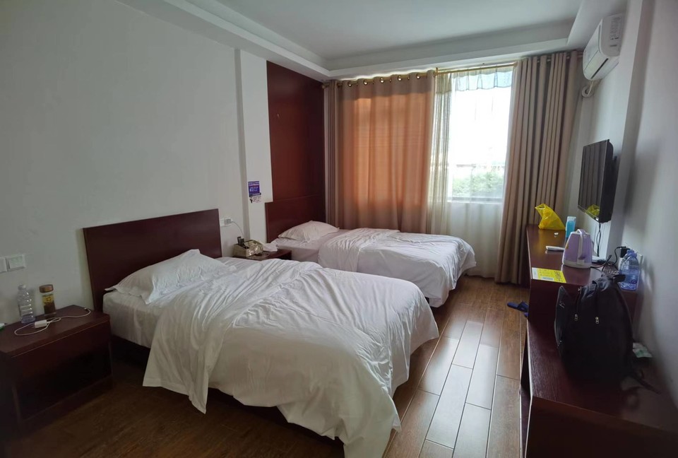 XLNXSY5oilaWSwKa3qC5xPQf4Mcn2ROp8EZV6ItmITzwzwYq5IgpH2h6AwYzEsa1