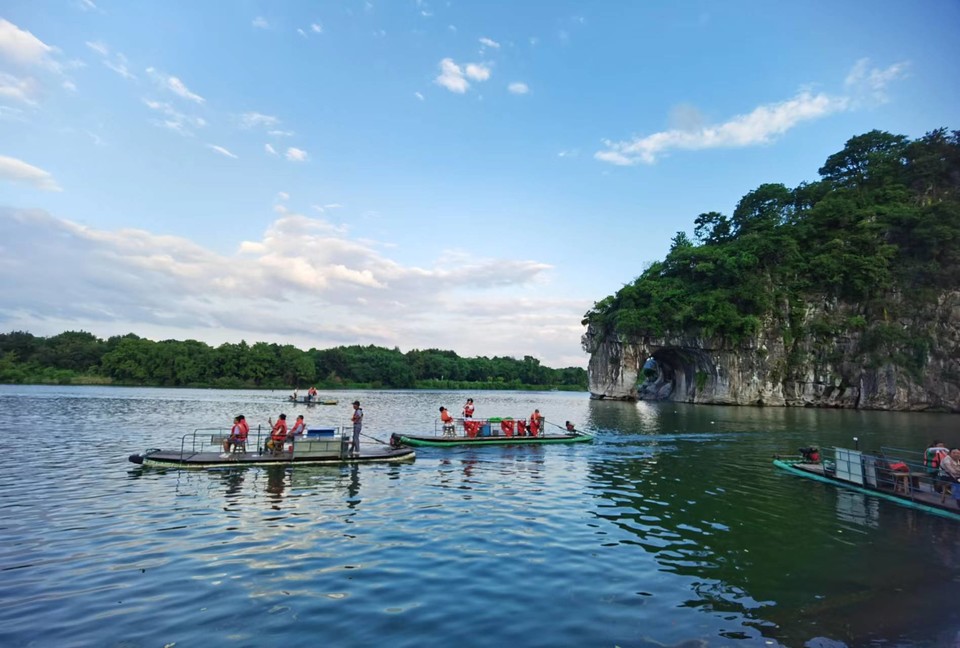 XLNXSY5oilaWSwKa3qC5xFAnXeutYDcfWfg7d1yMNWU_-FX-ySQWLOJKCHBr0A0p