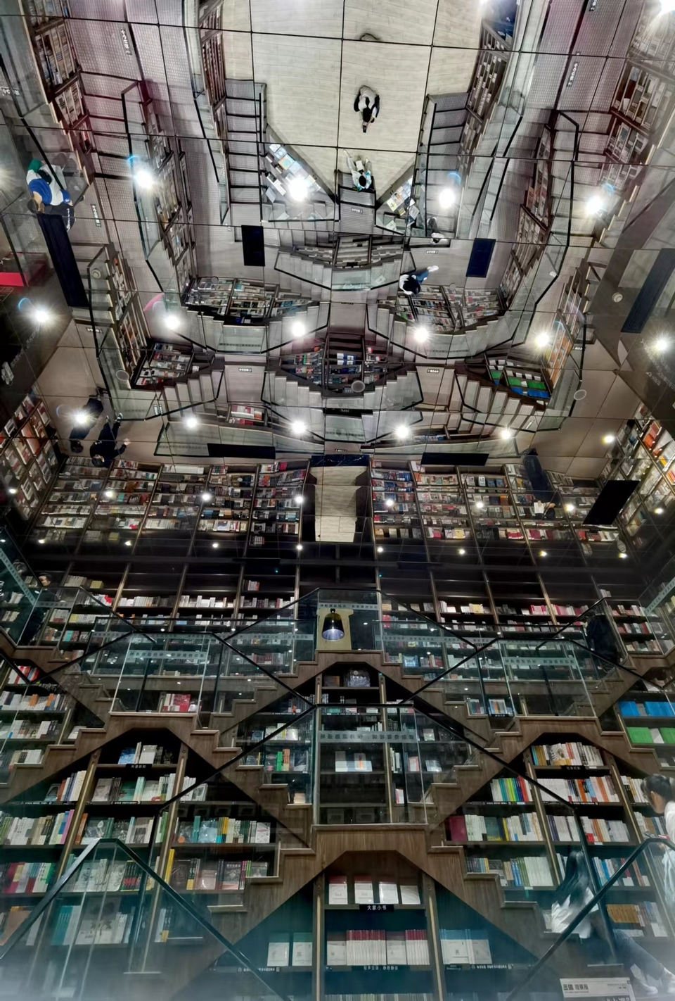 DA5AhLA6FzP9g6asjCFfVOV1SNvLJCZHKux38uVmWUnAzrls24uIu5Nk3VFJlU-r